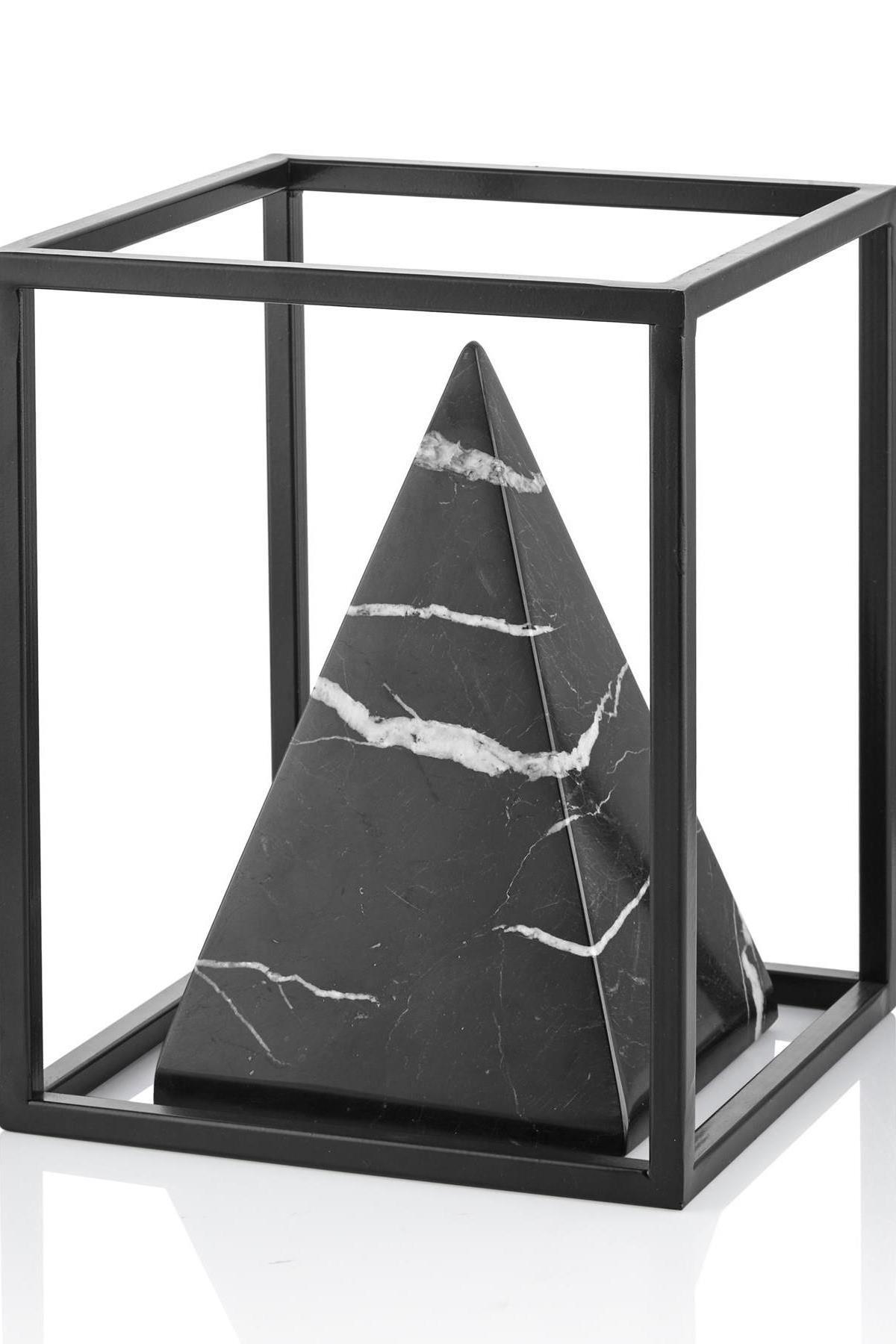 Evza Metal Çerçeveli Siyah Mermer Büyük Piramit 20*20*25 Cm