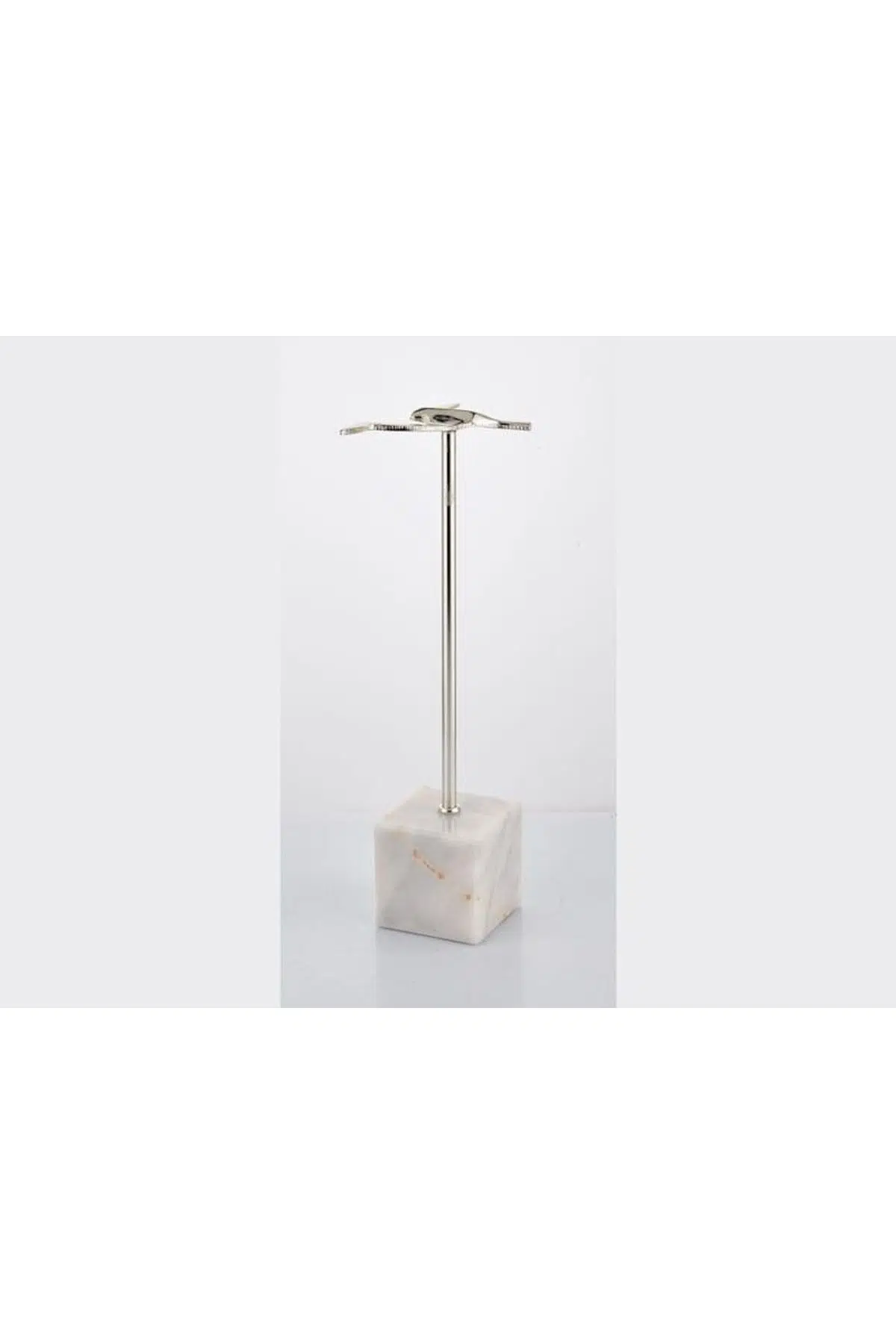Evza Küp Beyaz Kaideli Uçan Kuş Gümüş 18*10*33 Cm
