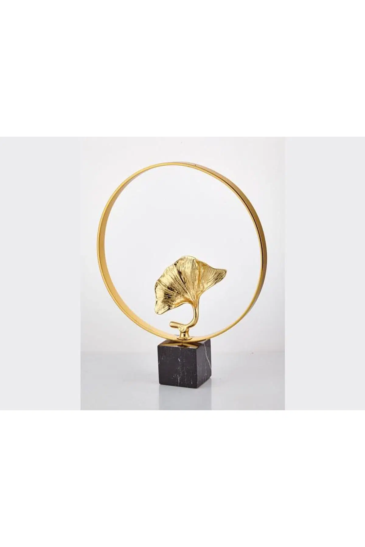 Evza Mermer Halka İçinde Gingko Kulplu Siyah Gold 7*30*37 Cm