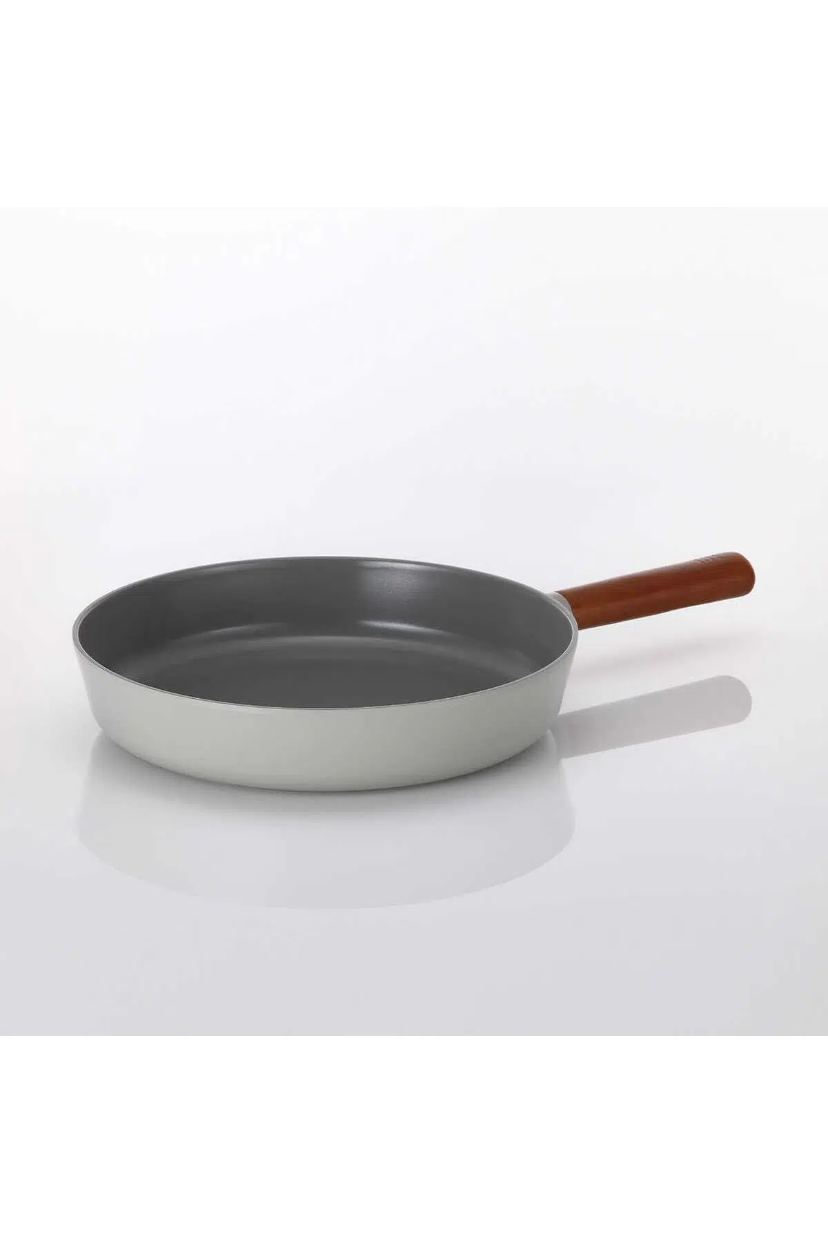 Neoflam Fika Alüminyum Döküm Tava 26 Cm Gri