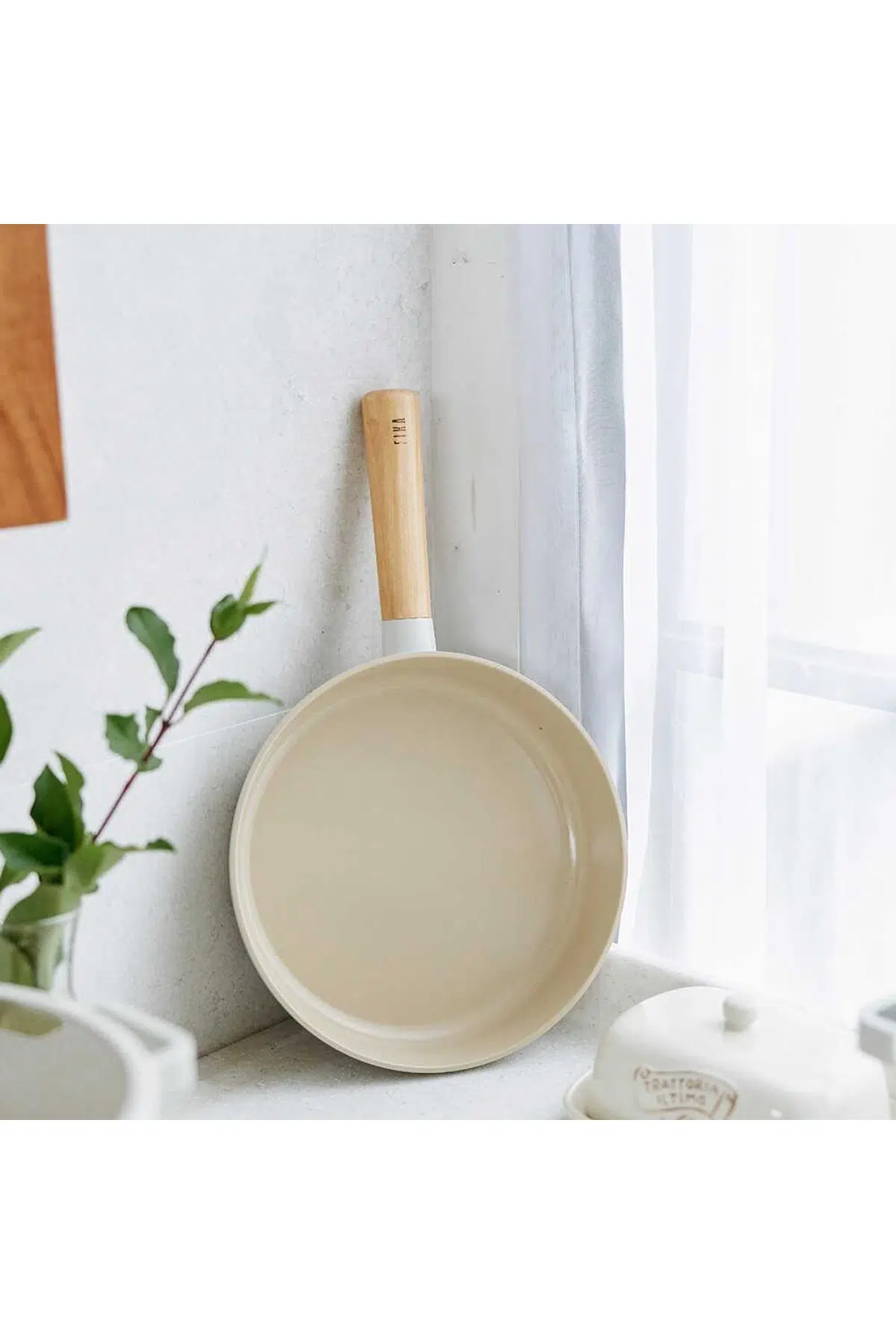 Neoflam Fika Alüminyum Döküm Tava 28 Cm, Bej
