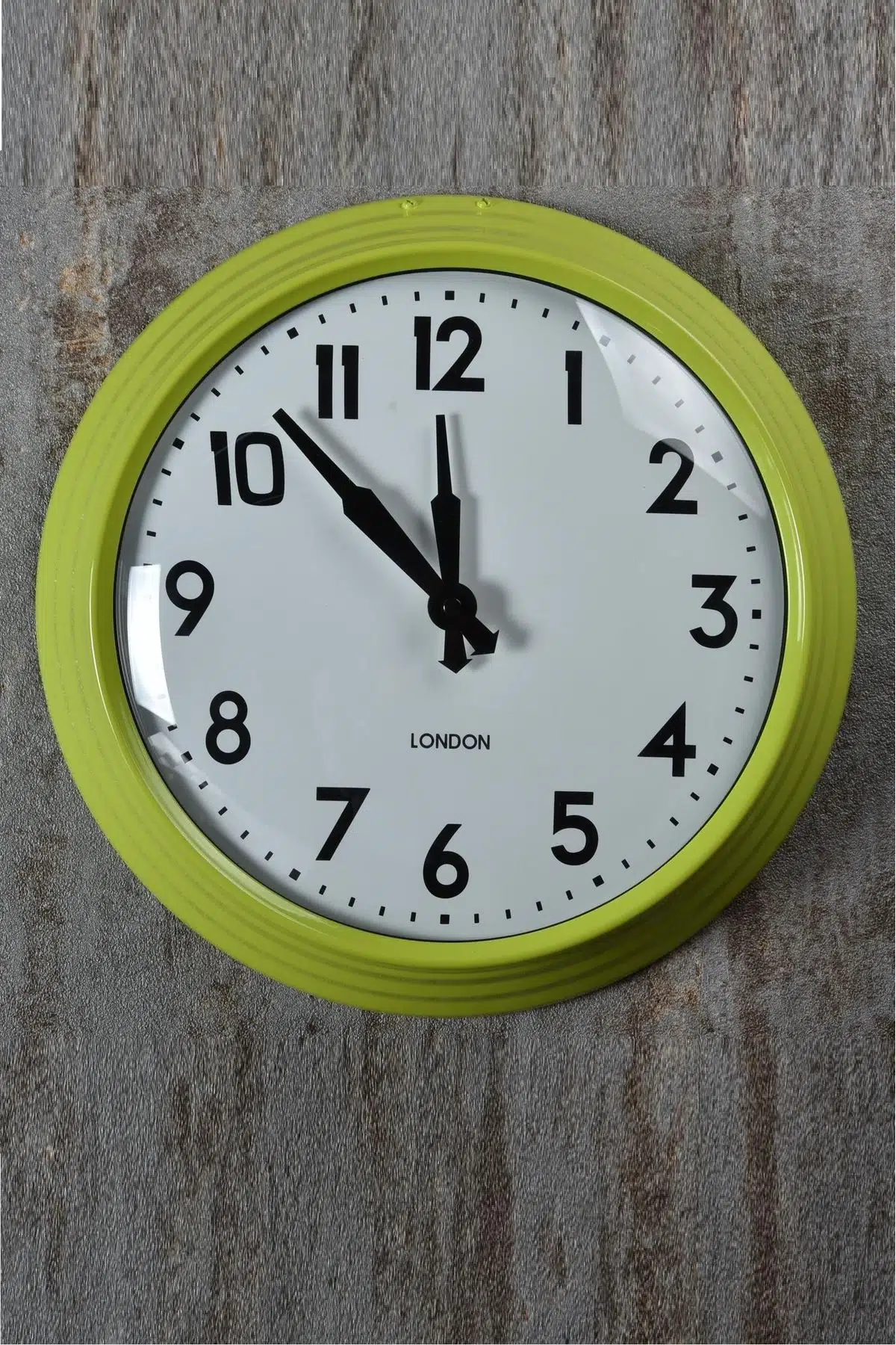 Seta Time Duvar Saati Metal Neon Sarı 33 Cm